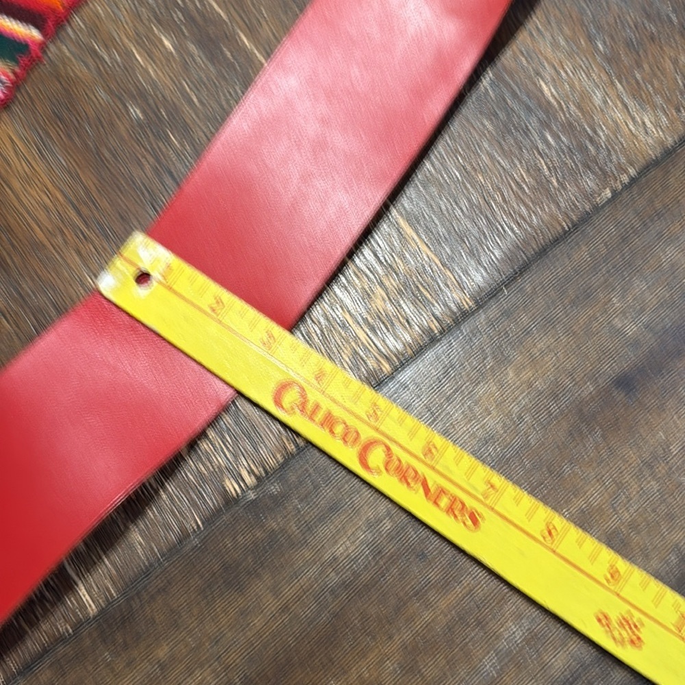 FRENCH VINTAGE Vibrant Red Leather Belt with Silver Oval Buckle - Picture 9 of 11